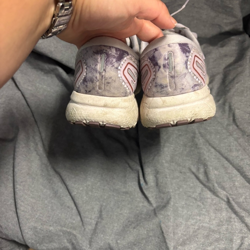 Brooks Ghost 14 size 8 - Picture 8 of 9